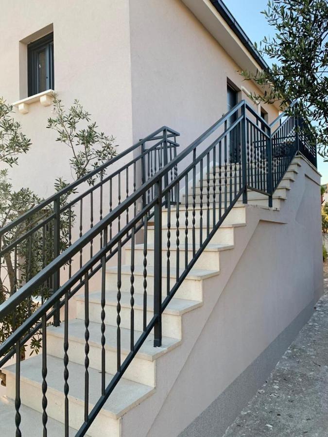 Apartman Vitanov Vinisce Exterior photo