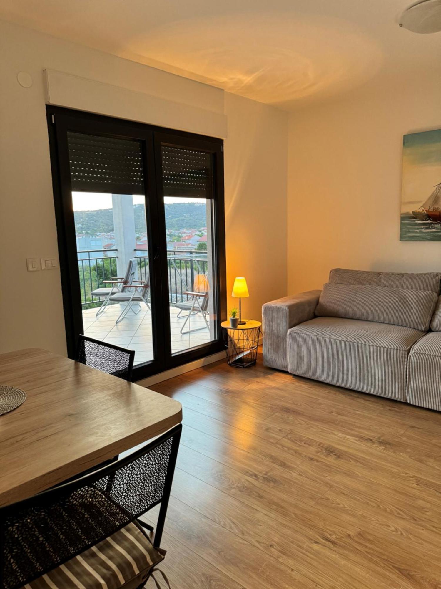 Apartman Vitanov Vinisce Exterior photo