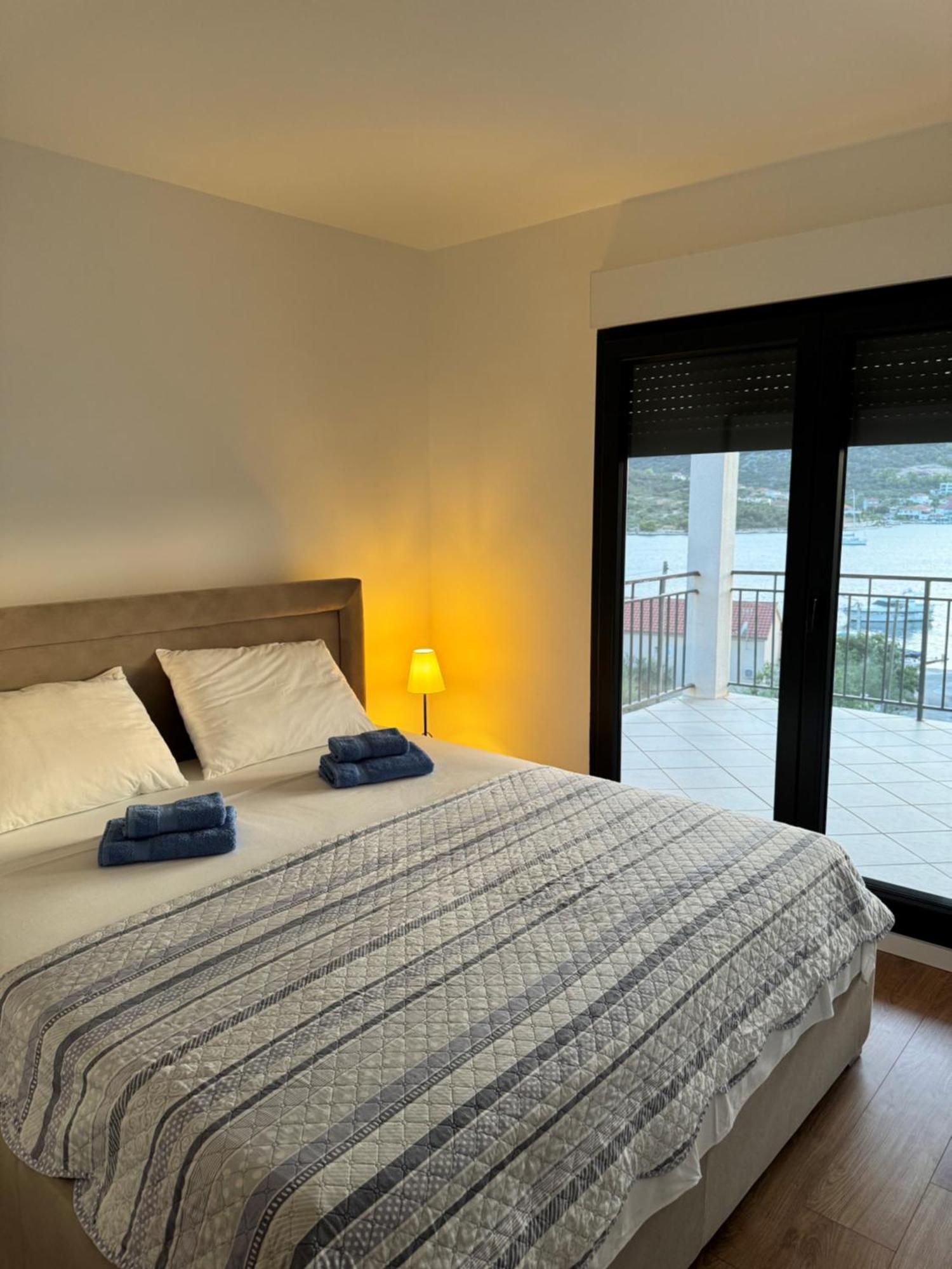 Apartman Vitanov Vinisce Exterior photo