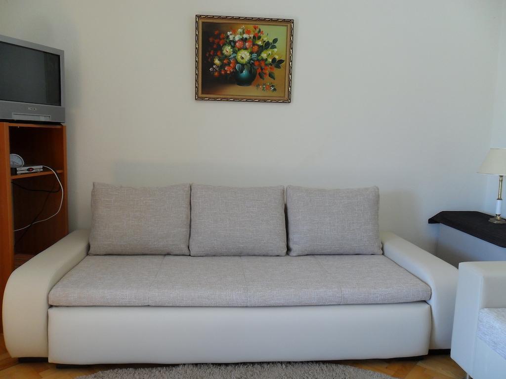 Apartman Vitanov Vinisce Exterior photo